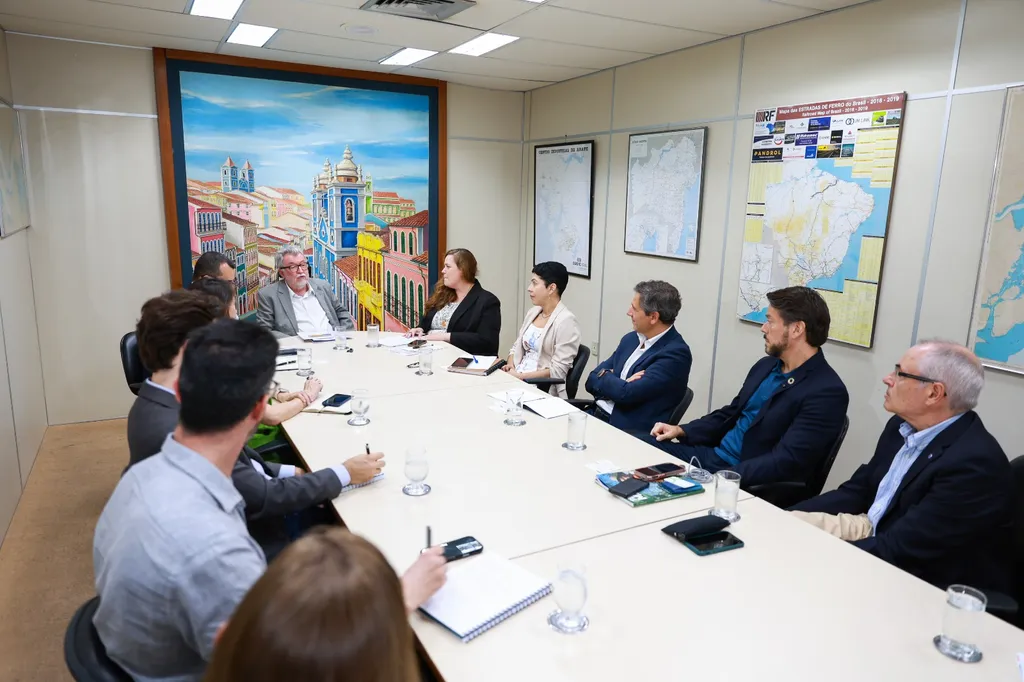BAHIA NEGOCIA PARCERIA COM PORTUGAL PARA ATRAIR INVESTIMENTOS E GERAR EMPREGOS