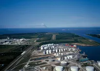 MINERADORA AUSTRALIANA LIGADA A TRUMP QUER EXPULSAR MORADORES DA BAHIA