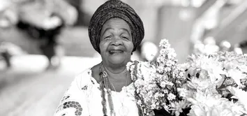 MORRE REGINA DO ACARAJÉ, REFERÊNCIA DA CULINÁRIA BAIANA EM SALVADOR, AOS 74 ANOS