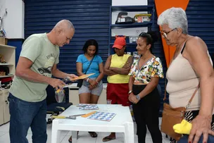 OFICINAS DE ARTE PROMOVEM OPORTUNIDADES DE RENDA EM SALVADOR