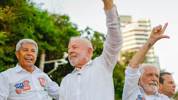 MAIS DE 35 MIL VOTOS FORAM REGISTRADOS APÓS AS 17H; VANTAGEM DE LULA FOI DE 4,4 MILHÕES DE VOTOS