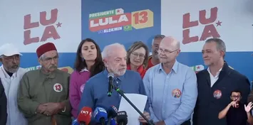 LULA DESAFIA FLÁVIO E PROMETE QUEBRA DE SIGILO