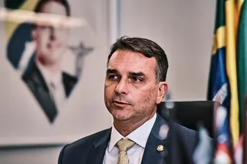 ONU VAI ANALISAR LIGAÇÕES DE FLÁVIO BOLSONARO COM MILÍCIAS DO RIO; DIZ JORNAL