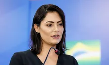 BOLSONARO PEDE UNIÃO DA DIREITA E CRITICA BUSCA POR CULPADOS, DIZ MICHELLE