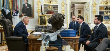 POLÍTICOS DOS EUA QUESTIONAM PAPEL DE TRUMP NA FUGA DE FLÁVIO BOLSONARO