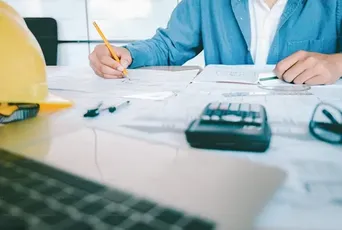 47% DAS PMES ACREDITAM QUE MÁ GESTÃO FINANCEIRA É O PRINCIPAL MOTIVO PARA FECHAMENTO