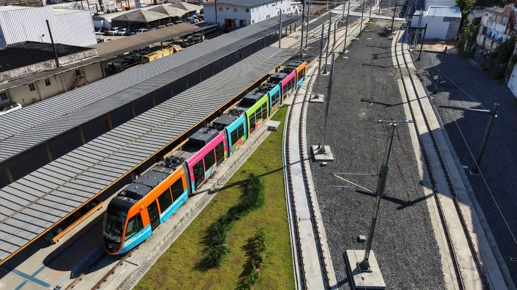 GOVERNO DA BAHIA APRESENTA PROJETO DO VLT ENTRE SALVADOR E ALAGOINHAS