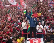 LULA VENCE FLÁVIO BOLSONARO E É REELEITO PRESIDENTE DO BRASIL