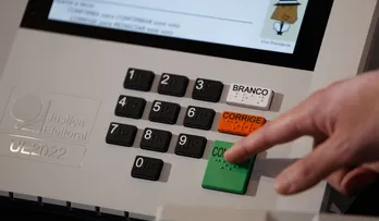 QUEM NÃO VOTOU NO 1º TURNO PODE VOTAR NO SEGUNDO;  VEJA COMO