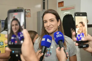 ROBERTA ROMA DEIXA UNIDADE SEMI-INTENSIVA E TEM PREVISÃO DE ALTA