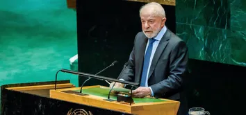LÍDERES INTERNACIONAIS PARABENIZAM LULA PELA VITÓRIA NO BRASIL; EUA MANTÊM SILÊNCIO