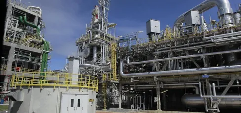 PRIMEIRO LEILÃO DE GÁS NATURAL: QUASE 50% DO VOLUME VAI PARA QUÍMICA, PETROQUÍMICO E FERTILIZANTES