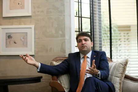 ADVOGADO ACUSADO DE LAVAR DINHEIRO APOSTOU R$ 5 BILHÕES EM CASA DE TIGRINHO E BETS