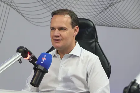 "VAMOS AMPLIAR A VOTAÇÃO DE LULA NA BAHIA”, AFIRMA JÚLIO PINHEIRO