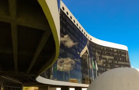 MPE DIZ QUE NÃO CABE À JUSTIÇA DECIDIR SOBRE SIGILOS DE CANDIDATOS E DEFENDE EXTINÇÃO DO CASO