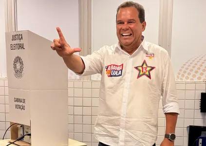 “HOJE O BRASIL VAI MOSTRAR NAS URNAS QUE QUER SEGUIR NO CAMINHO DA DEMOCRACIA”, DIZ GERALDINHO