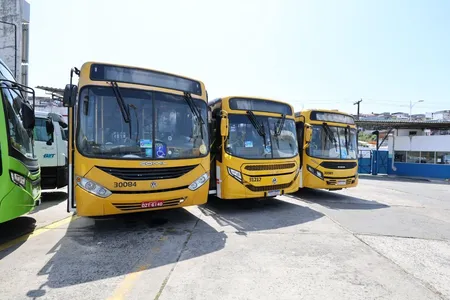 SALVADOR REGISTRA 2,5 MIL DENÚNCIAS DE FALTA DE ÔNIBUS