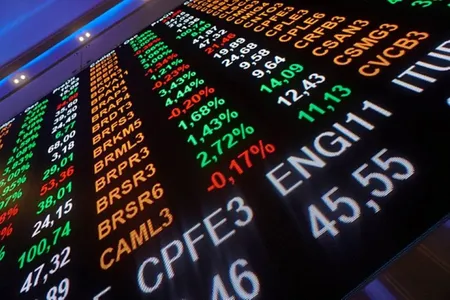 B3 ELEVA LIMITE SUPERIOR DE NEGOCIAÇÃO DE CONTRATOS FUTUROS DE DÓLAR DE 6% PARA 8,4%
