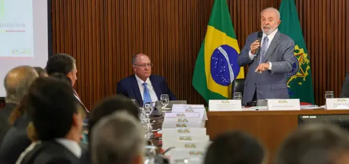 LULA TERÁ DE ACOMODAR DERROTADOS E PROJETA REFORMA MINISTERIAL PARA QUARTO MANDATO
