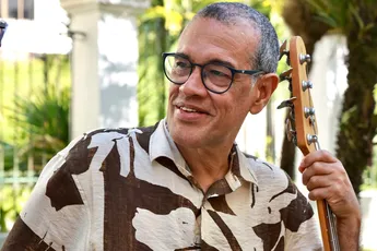 LUCIANO CALAZANS CELEBRA 40 ANOS DE CARREIRA COM PROJETO ESPECIAL NA CAIXA CULTURAL SALVADOR
