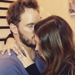 CHRIS PRATT ANUNCIA NOIVADO COM KATHERINE SCHWARZENEGGER