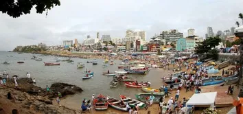 BAIANOS CELEBRAM A RAINHA DO MAR NESTA QUARTA-FEIRA