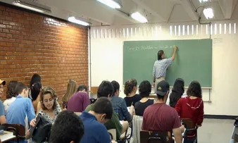 FACULDADES PARTICULARES INOVAM COM DESCONTOS E BOLSAS PARA MANTER QUADRO DE ALUNOS