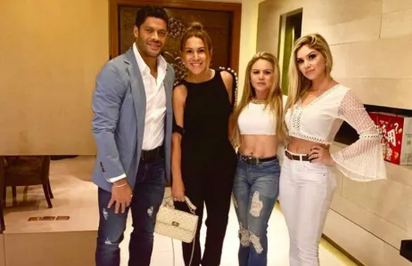 TRETA FAMILIAR: EX-MULHER RECEBE APOIO DA FAMÍLIA, APÓS HULK TROCA-LÁ POR SOBRINHA