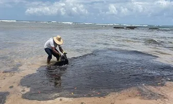 PROPIETÁRIO DE NAVIO GREGO É INDICIADO PELA PF COMO CAUSADOR DO VAZAMENTO DE ÓELO NO NORDESTE