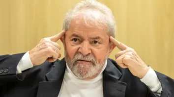 BRASILEIROS SÃO CONTRA CANDIDATURA DE LULA A PRESIDÊNCIA
