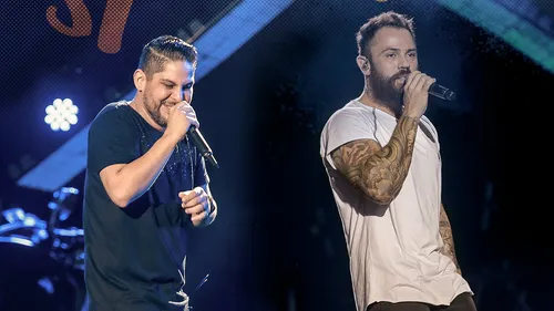 JORGE E MATEUS SE PRONUNCIAM SOBRE AGLOMERAÇÃO EM  BASTIDORES DE LIVE