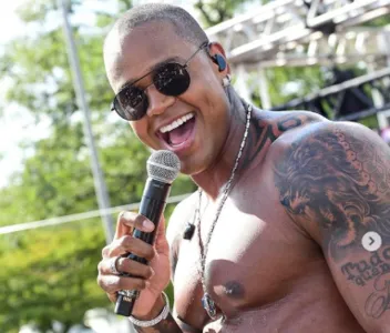 LEO SANTANA ANUNCIA SHOW EM LIVE NO INSTAGRAM