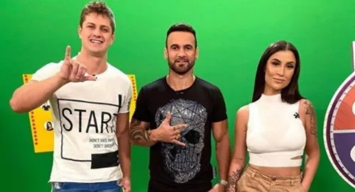CLIMÃO PÓS-'BBB 20': BIANCA ANDRADE IGNORA LUCAS E HADSON EM BASTIDORES DE TV