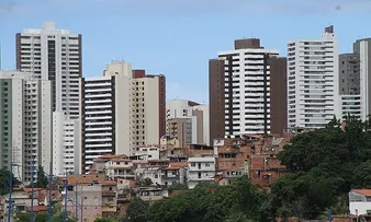 SECRETÁRIO ESCLARECE INTERDIÇÃO NO HORTO FLORESTAL