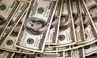 DÓLAR FECHA A R$ 5,11, COM TEMOR DE ALTA DE JUROS NOS EUA