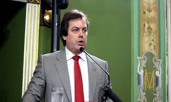 RUI E JERÔNIMO ESTARIAM TRABALHANDO PARA FAZER O PRESIDENTE DA CONDER, CANDIDATO DO PT À PREFEITURA DE SALVADOR