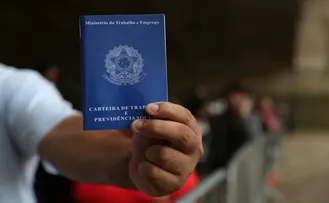 INDÚSTRIA SINALIZA REDUÇÃO DE FINANCIAMENTO PARA PAGAR 13º