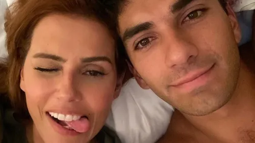 DEBORAH SECCO DIZ QUE FAZIA SEXO COM MARIDO 10 VEZES POR DIA