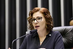 CCJ DA CÂMARA ABRE PRAZO PARA CARLA ZAMBELLI APRESENTAR DEFESA NO PROCESSO DE CASSAÇÃO