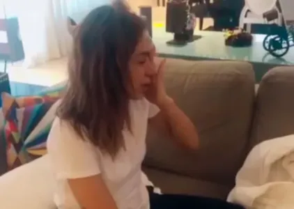 ANITTA APARECE CHORANDO EM TRAILER DE NOVA SÉRIE DA NETFLIX