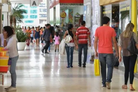 CONFIRA OS HORÁRIOS DE FUNCIONAMENTO DOS SHOPPINGS DE SALVADOR NESTE FIM DE ANO