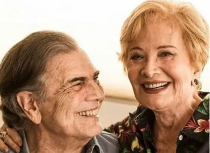 AOS 85 ANOS, TARCÍSIO MEIRA É VACINADO CONTRA COVID