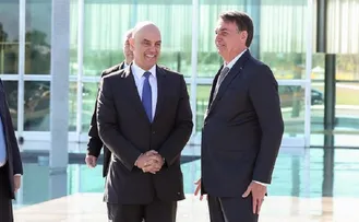 BOLSONARO VOLTA A ASSOCIAR PT AO PCC, APÓS DECISÃO DO STF