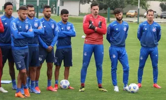 BAHIA ENFRENTA O SPORT E PRECISA VENCER PARA SAIR DA ZONA