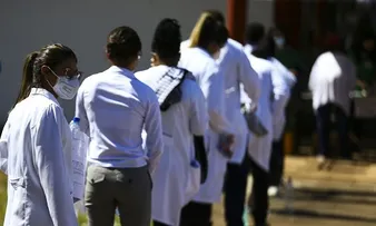 BAHIA ABRE 60 VAGAS PARA ESTUDANTES CURSAREM MEDICINA EM CUBA