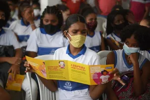 PREFEITURA ANUNCIA DISTRIBUIÇÃO MENSAL DE ABSORVENTES