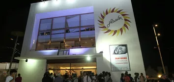 GOVERNO FORMALIZA CONTRATO DE CONCESSÃO DO CINE GLAUBER