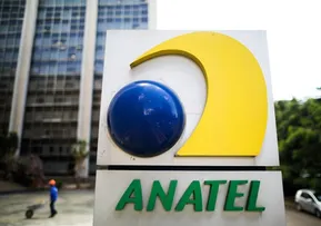 ANATEL DEBATE SIMPLIFICAÇÃO DAS REGRAS DE TELECOMUNICAÇÕES
