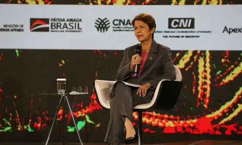 A ministra da Agricultura, Tereza Cristina, durante a cerimônia de abertura da participação do Brasil na 26ª Conferência das Nações Unidas sobre Mudanças Climáticas (COP26),na sede da Confederação Nacional da Indústria (CNI), em Brasília