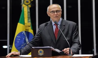 EDUARDO SUPLICY TESTA POSITIVO PARA COVID-19